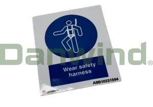 SIGN ""WEAR SAFETY HARNESS"" 100X80 GB